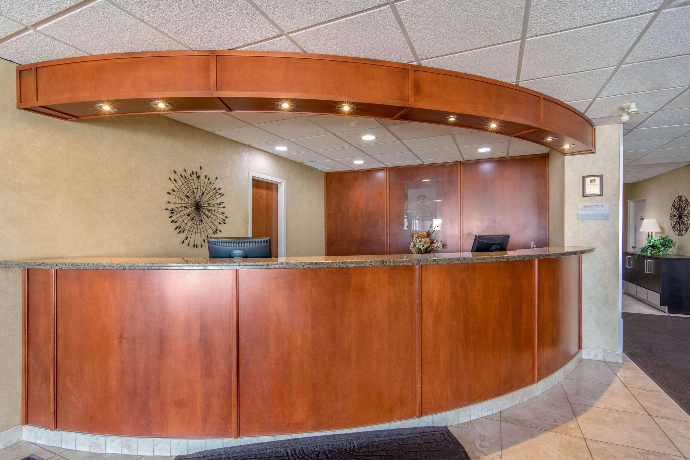 סודברי Clarion Hotel מראה חיצוני תמונה