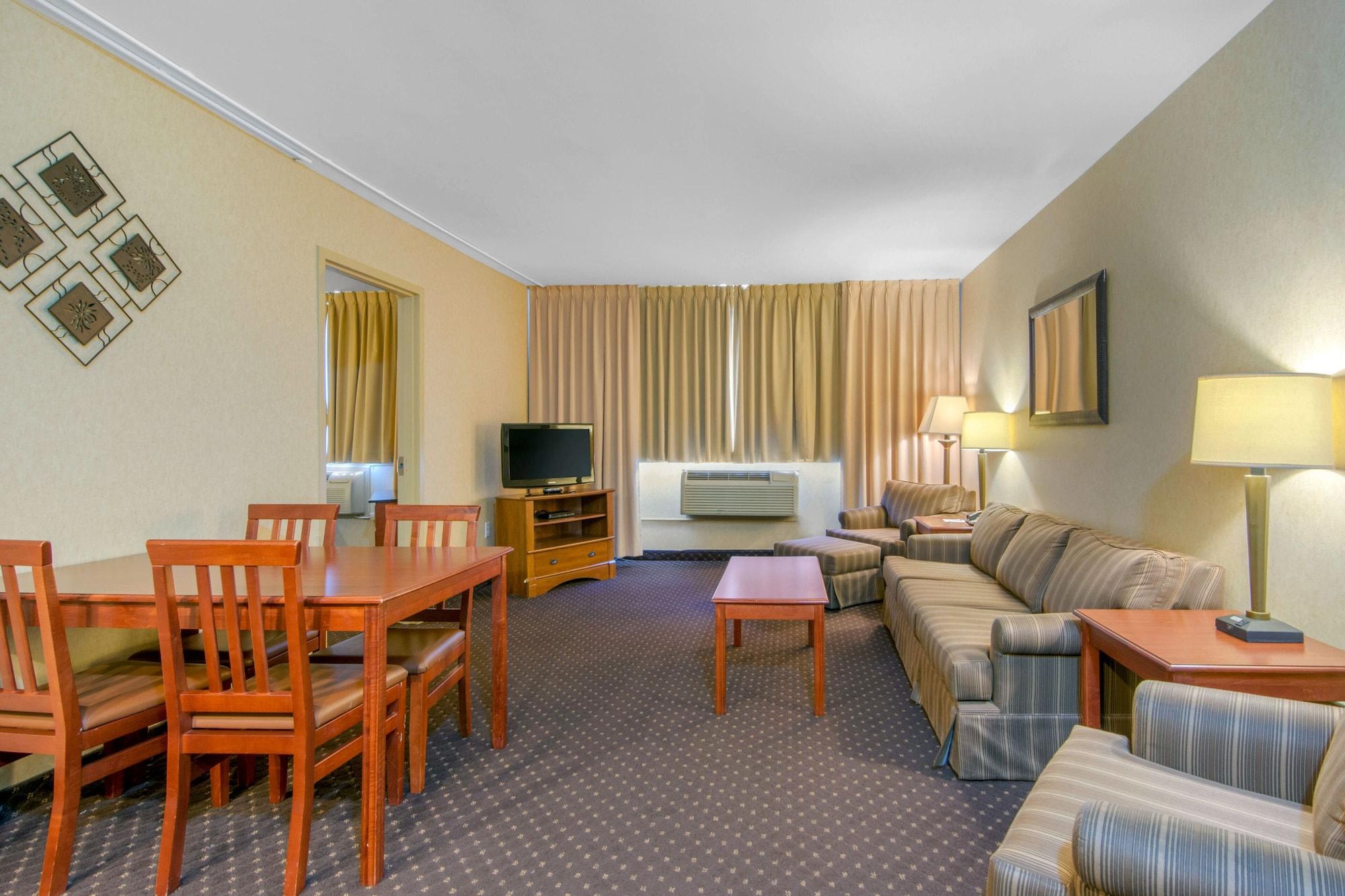 סודברי Clarion Hotel מראה חיצוני תמונה